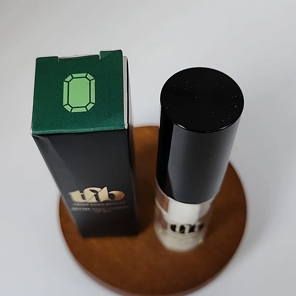 Trust Fund Beauty Better Than Therapy Lip Oil